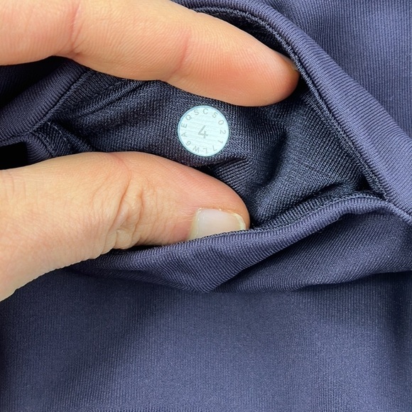 🔥$SALE$🔥 Lululemon Sun Setter Crop (17") Boysenberry - Picture 3 of 5